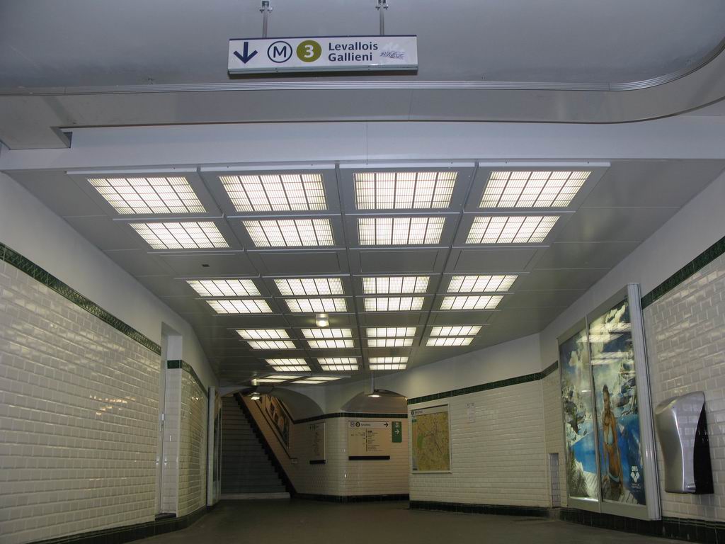 metro-opera-cr227-2008-06-03-09h11m11